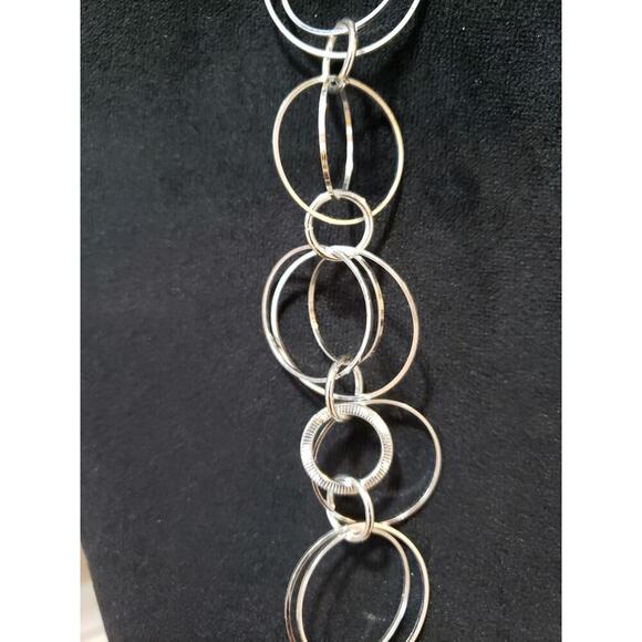 Women's Lobster Clasp Silver Tone Open Circle Link Chain Necklace - Picture 4 of 5